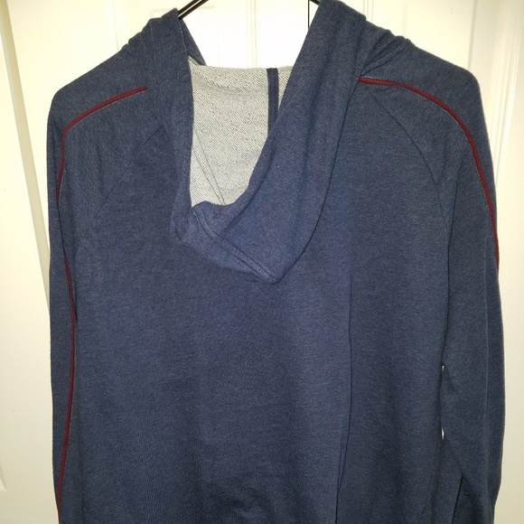 Woman's Light weight hoodie zip up size XL - Picture 2 of 5
